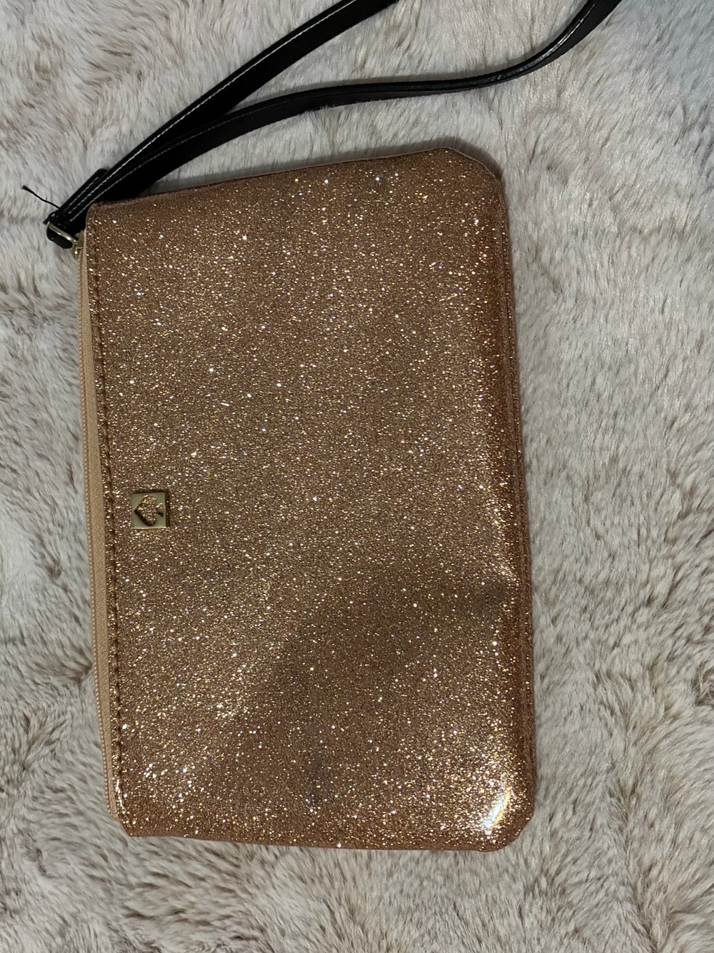 kate spade metallic blush wristlet clutch